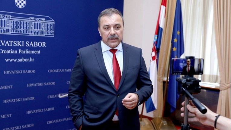 Vlaho Orepić odustao od kandidature za predsjednika, nije uspio skupiti potpise